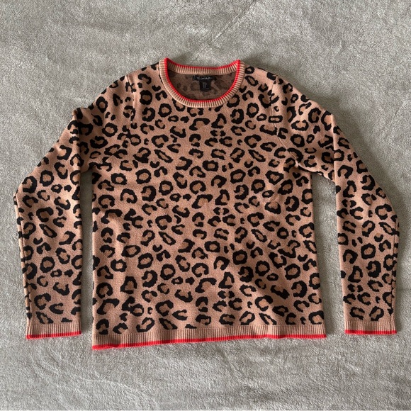 Tahari Sweaters - Tahari- Leopard Print Sweater with Red Accents